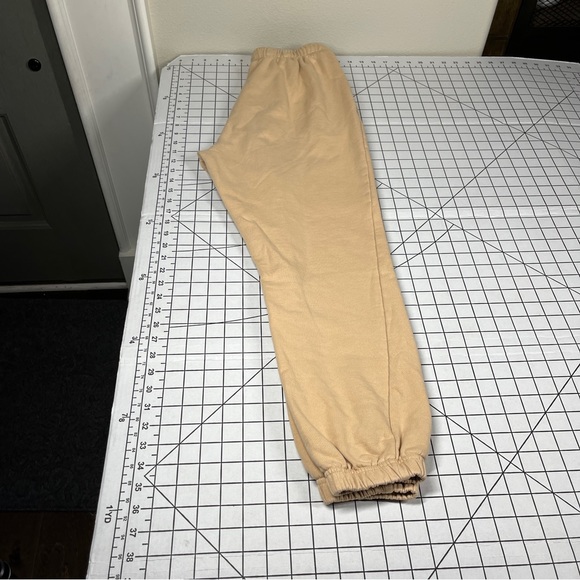 We Wore What Active Women's Classic Sweatpants Tan Sm High Rise Relaxed Joggers - Picture 14 of 14